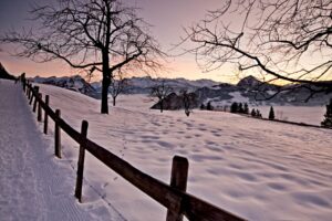 Découvrir la Suisse en hiver, ses vallées enneigées | X-Plorerx